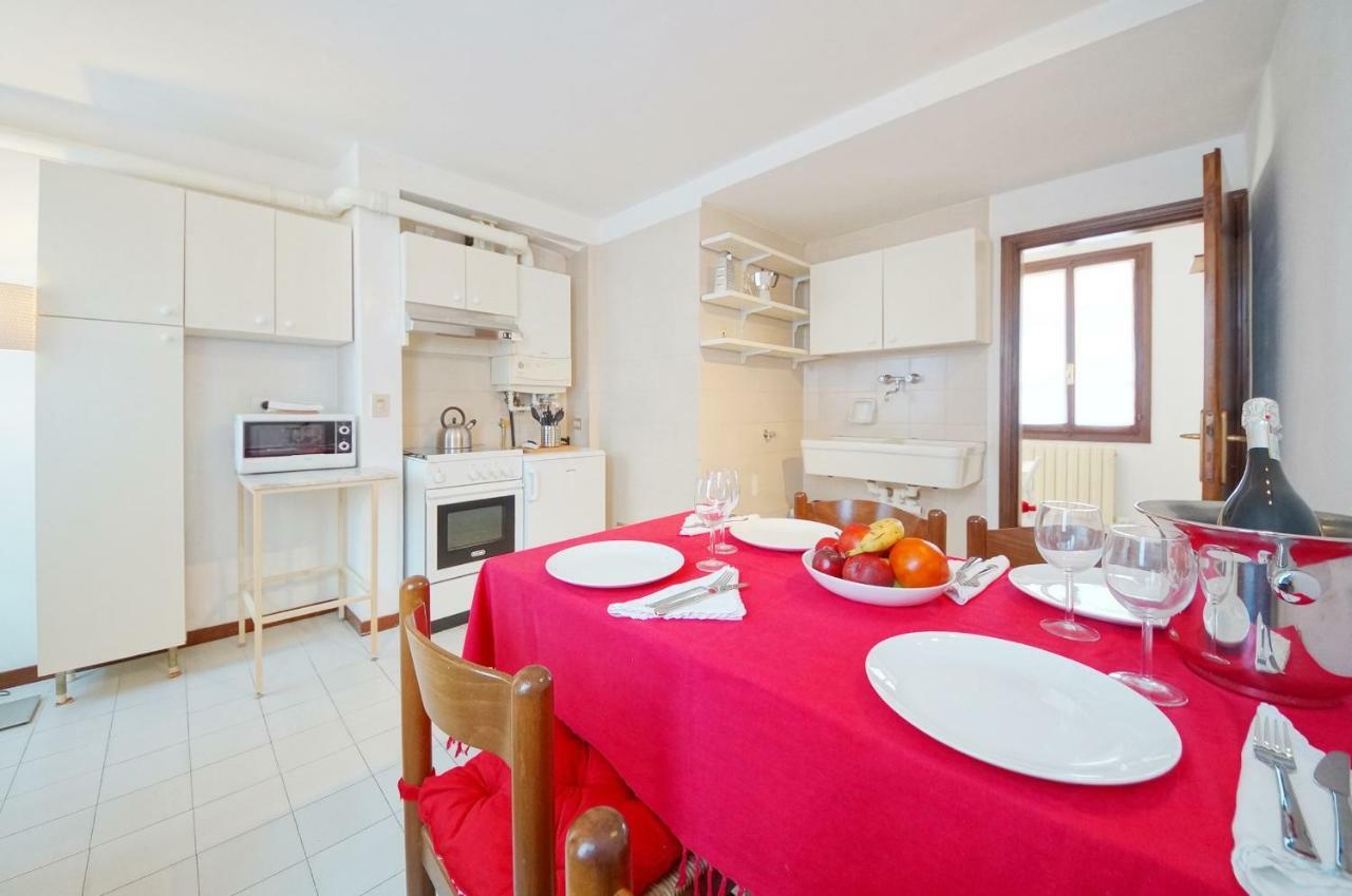 Calle Dei Fabbri Apartment Venesia Bagian luar foto