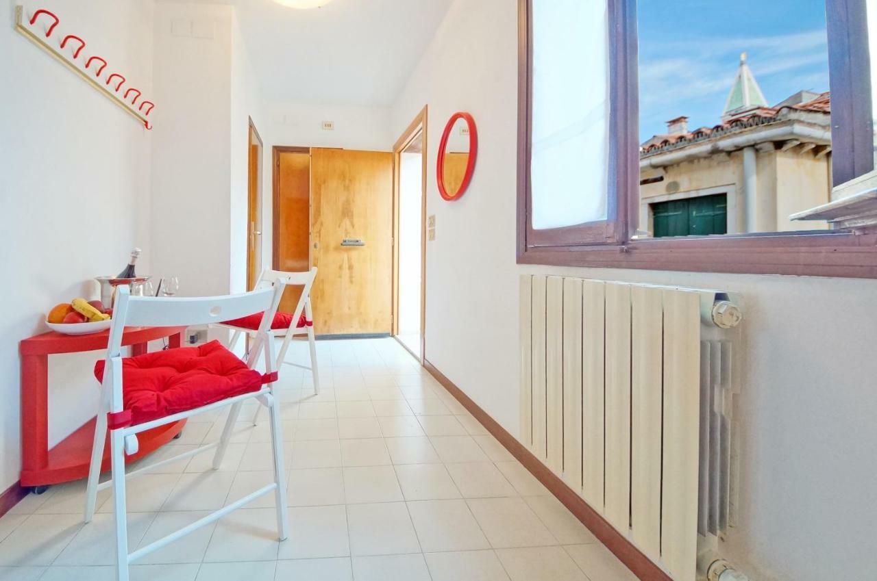 Calle Dei Fabbri Apartment Venesia Bagian luar foto