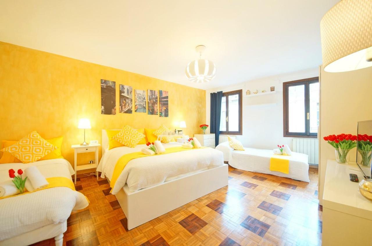 Calle Dei Fabbri Apartment Venesia Bagian luar foto