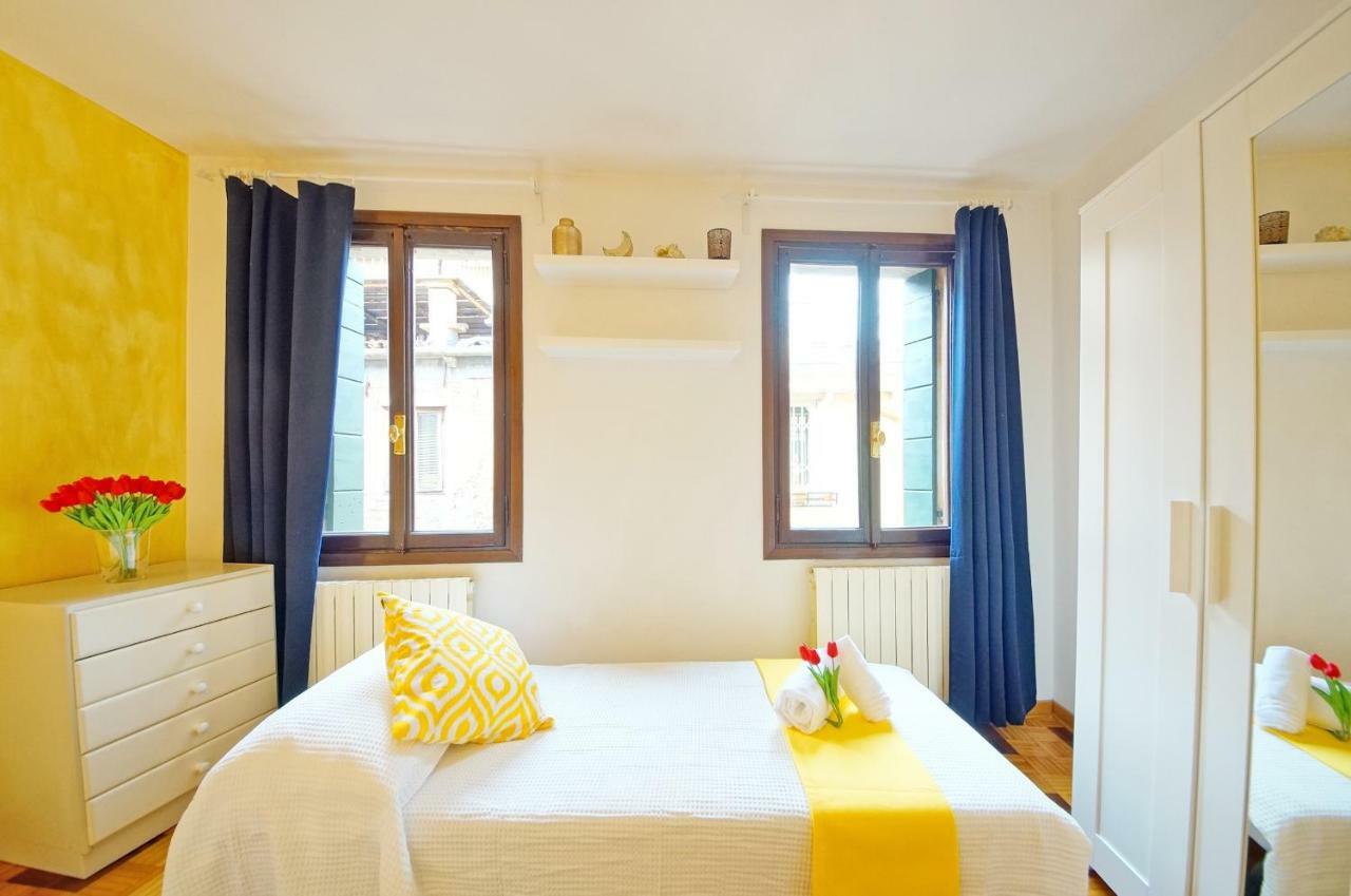 Calle Dei Fabbri Apartment Venesia Bagian luar foto
